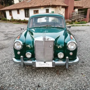 Mercedes-Benz 220 S | 1958